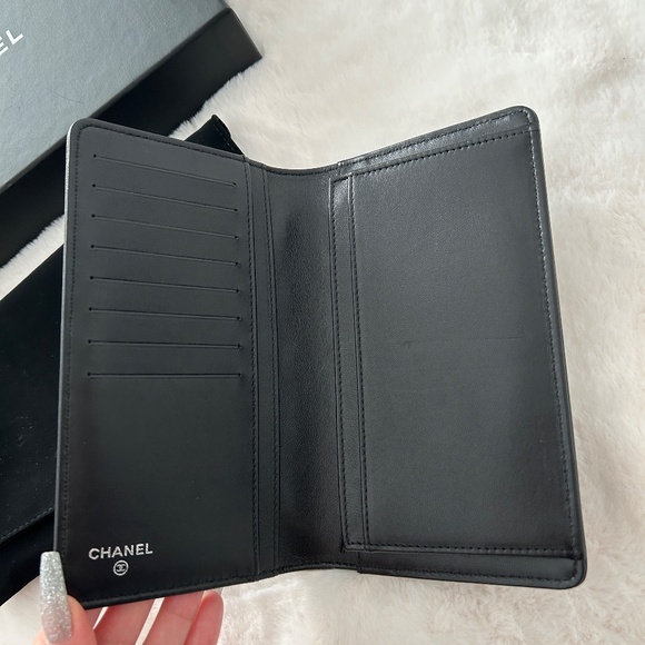chanel yen boy large wallet - Picture 3 of 4